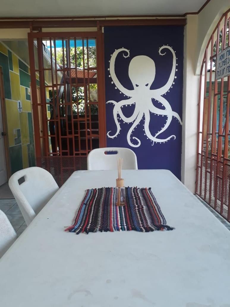 Casa Ballena Eco Hostel Uvita Buitenkant foto
